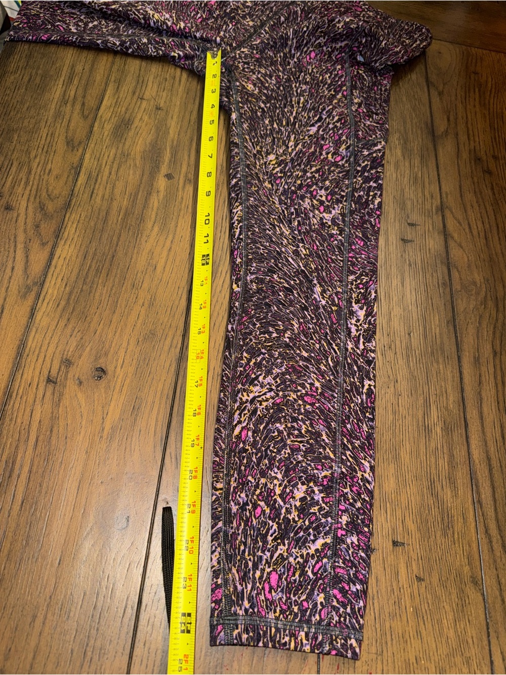 Lululemon Invigorate High-Rise Tight 25"
Topography Multi - Picture 8 of 9